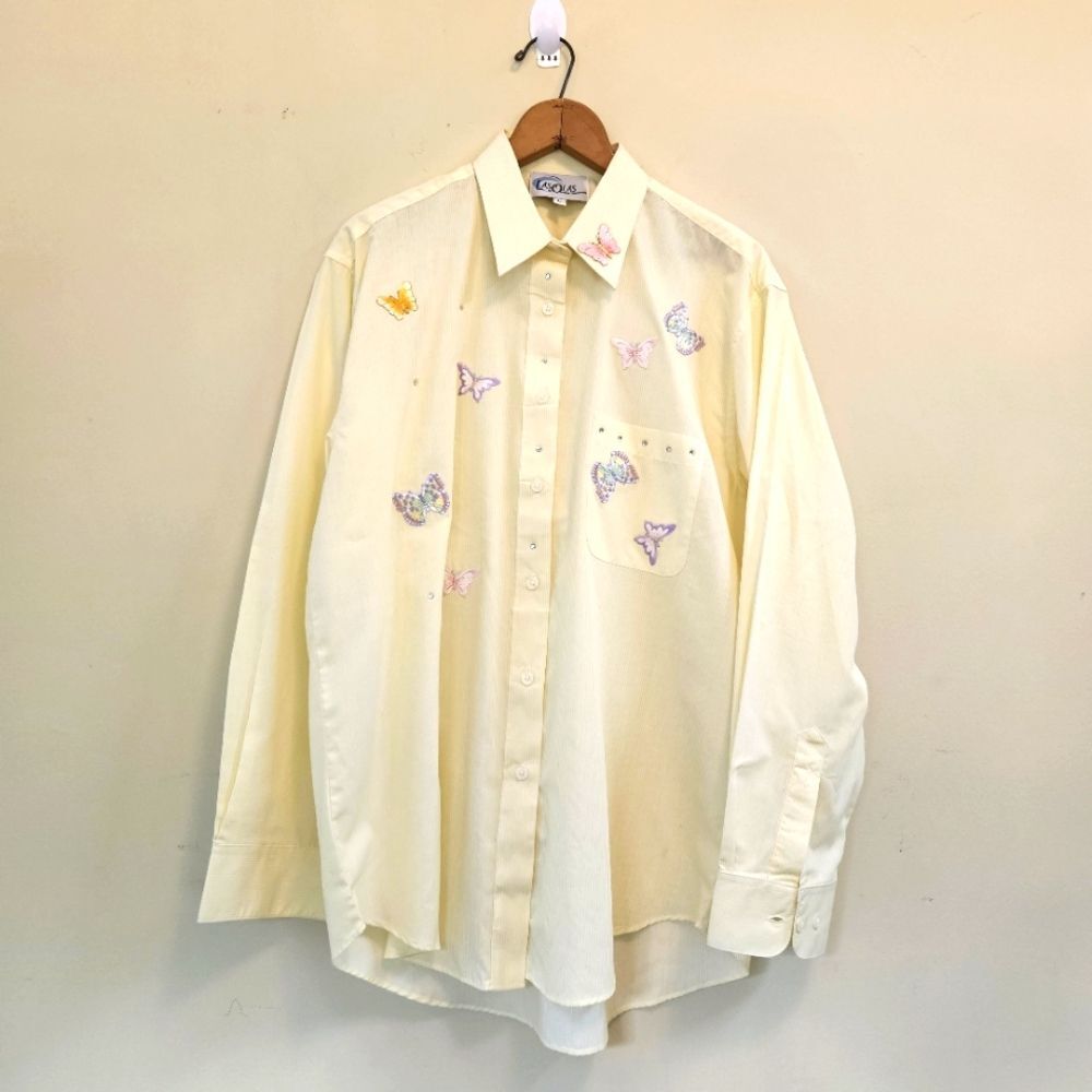 LasOlas By Oved International Shirt Women SzL Cream/Yellow Butterfly Embroidered